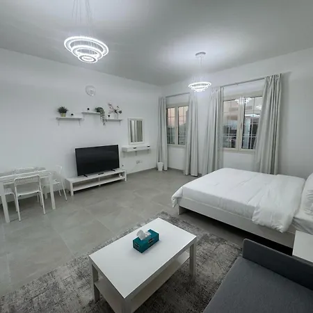 England Cluster International City - Bright,Spacious And Well Furnished Studio Dubai Exterior photo