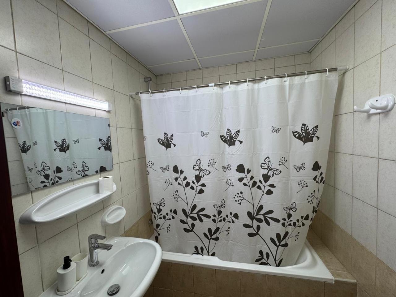 شقة England Cluster International - Bright,spacious And Well Furnished دبي